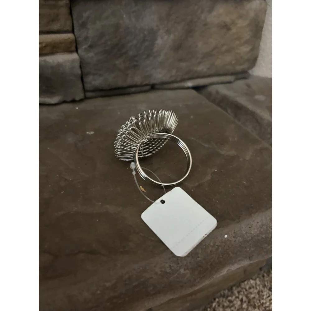 Pier 1 Silver Metal Flower Napkin Ring Holder Set Of 6 NWT individual
